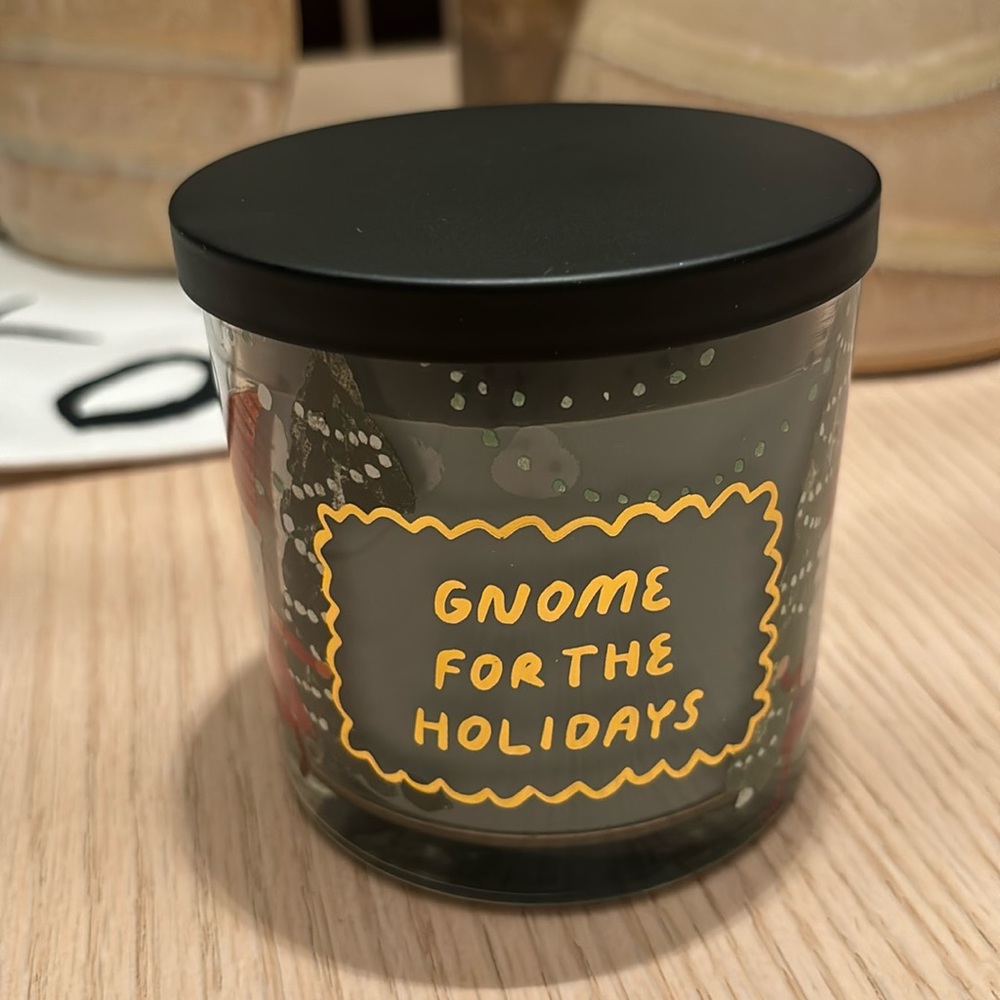 NWT Gnome For The Holidays candle*** SORRY NO BUNDLING. SEE BELOW